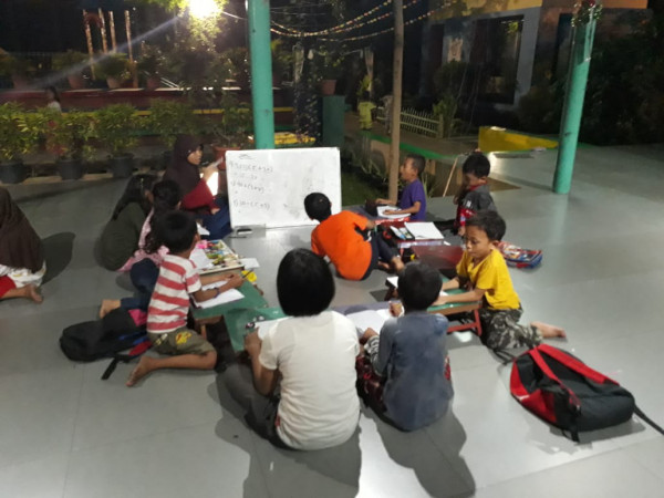 Bimbel Bee Smart Children kelas 1 