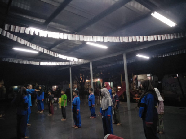 Latihan silat