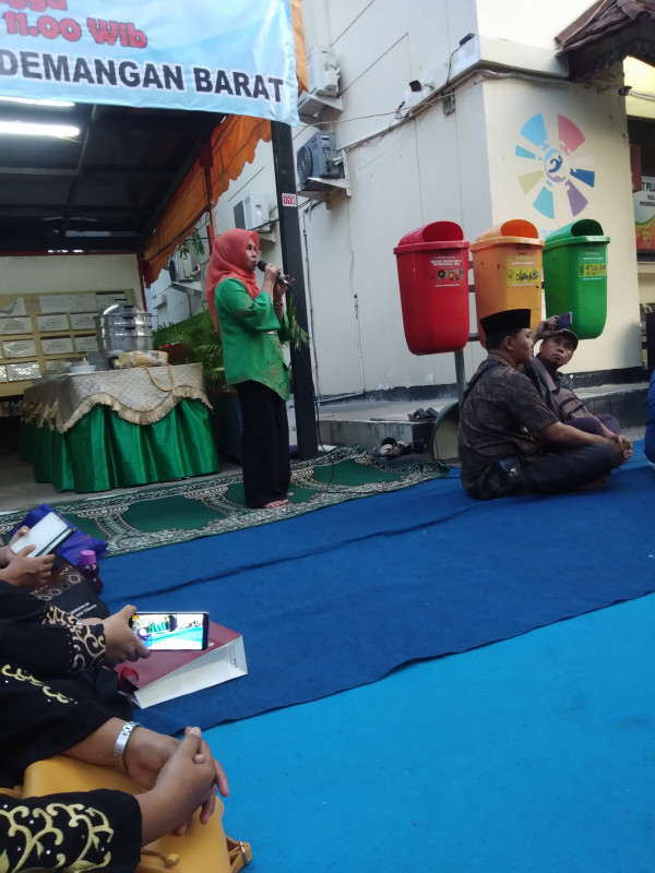 Buka puasa bareng bersama ASN Kelurahan Pademangan Barat