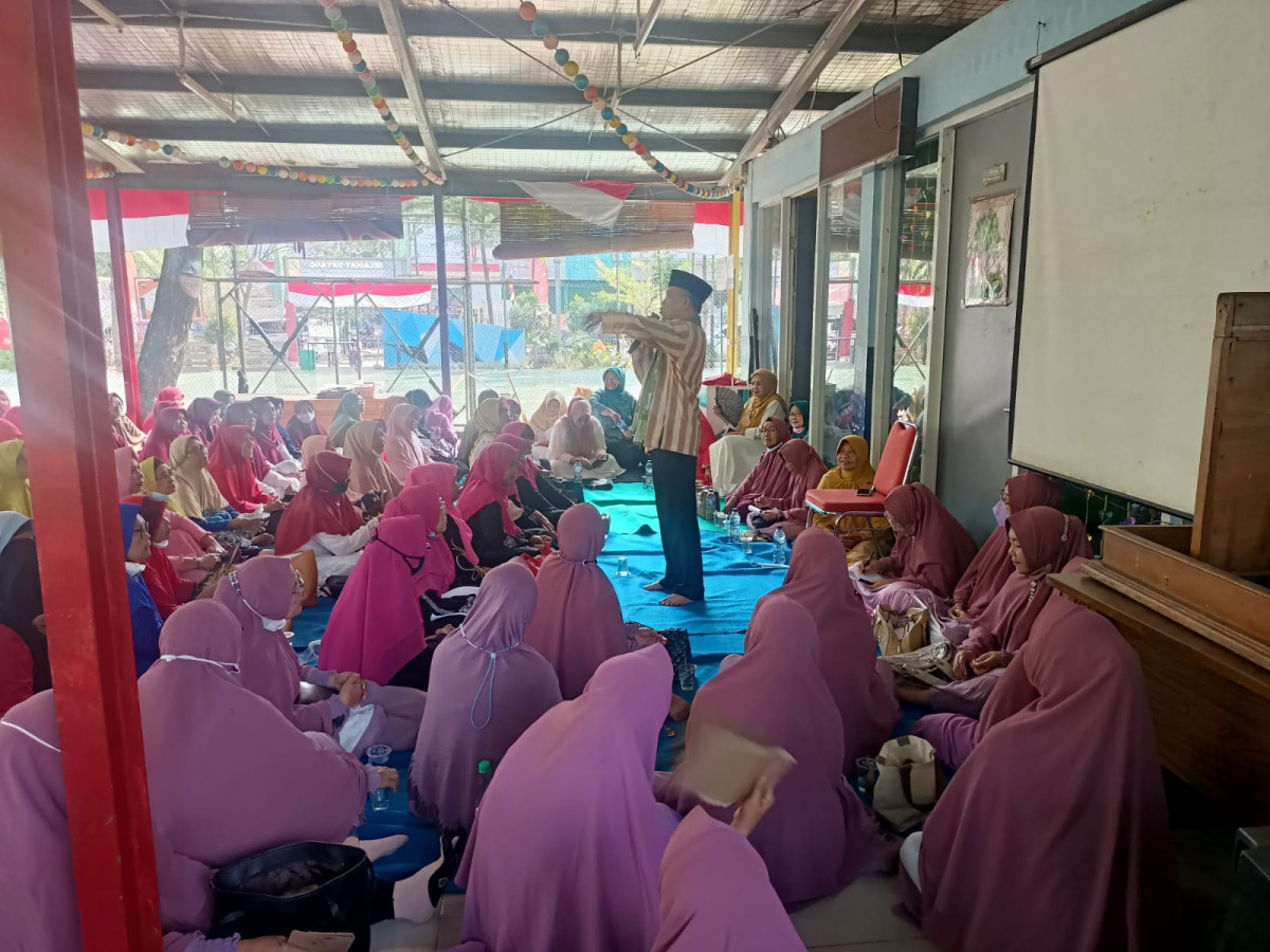 Pengajian Rutin Majelis Taklim Masjid Alhidayah