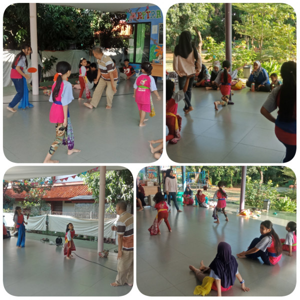 Latihan tarian tradisional bersama sanggar srikandi