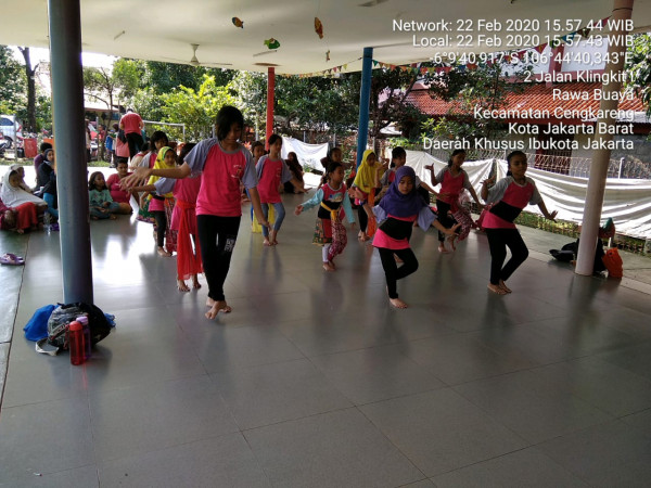 Belajar Tarian Tradisional Bersama Snggar Srikandi