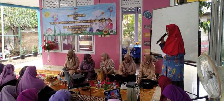 Edukasi Parenting ( Pola Asuh orang Tua mempengaruhi tumbuh kembang Anak )