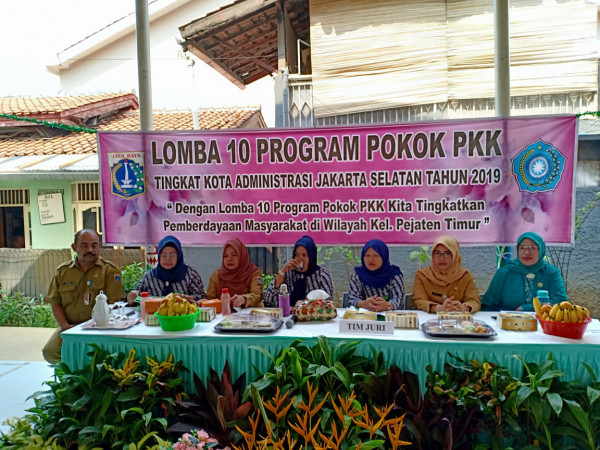 lomba 10 program pokok PKK Tingkat Kota Administrasi Jakarta Selatan