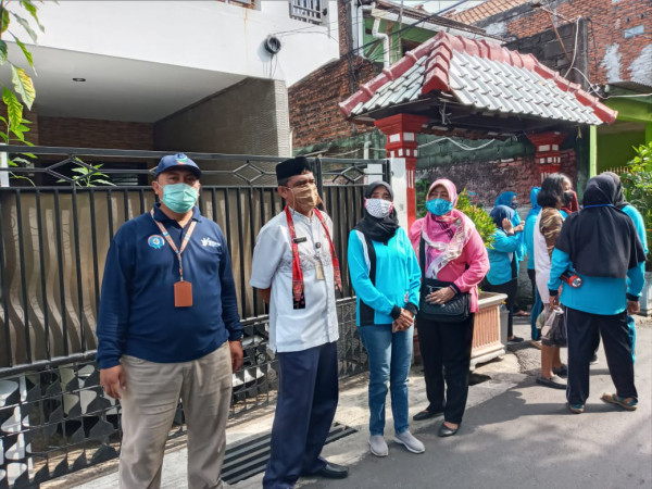 Giat PSN RW 08 Bersama Tim Kelurahan Utan Kayu Selatan