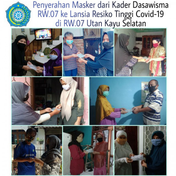 Pendistribusian Masker dari Kader Dasawisma kepada Lansia 