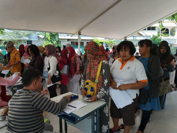 Proses Pendistribusian Buku Tabungan dan ATM bagi Kader Dasawisma