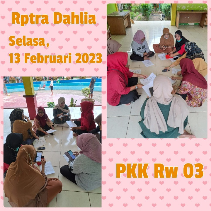 Latihan Paduan Suara PKK RW 03