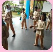 latihan menari sd 01 kalisari