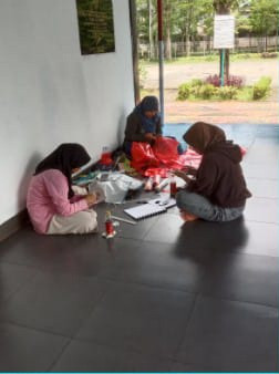 Kerja kelompok sma 106