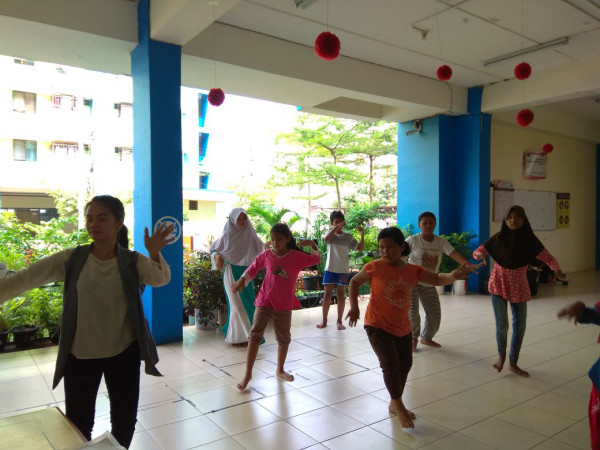 Latihan Menari