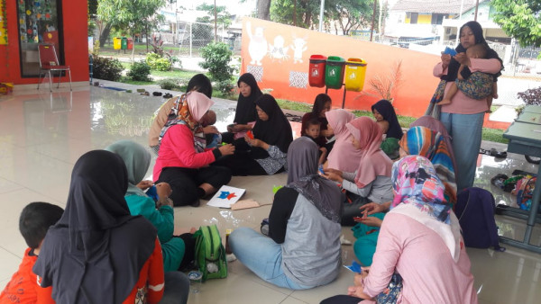 Pendidikan membuat prakarya dari kertas