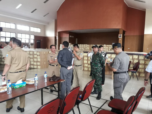 Monitiring loncing Surat suara okeh sekcam dan pak Wali