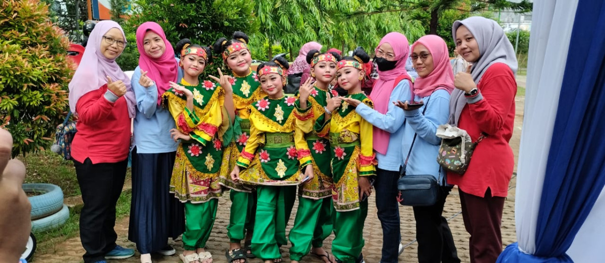 Lomba menari nusantara