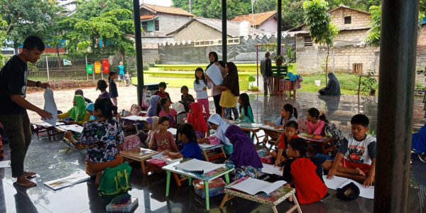 Pelatihan seni lukis