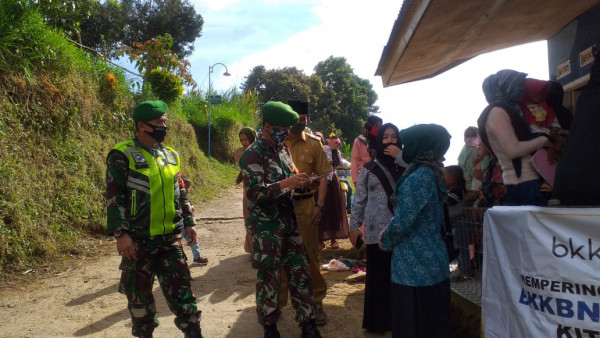 Pembinaan Kampung KB Dalam Rangka Hari KELUARGA NASIONAL XXVII