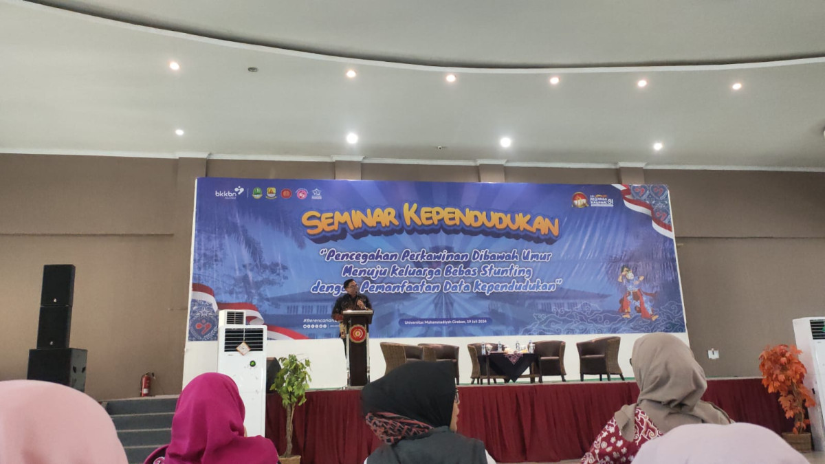 Seminar Kependudukan Cirebon