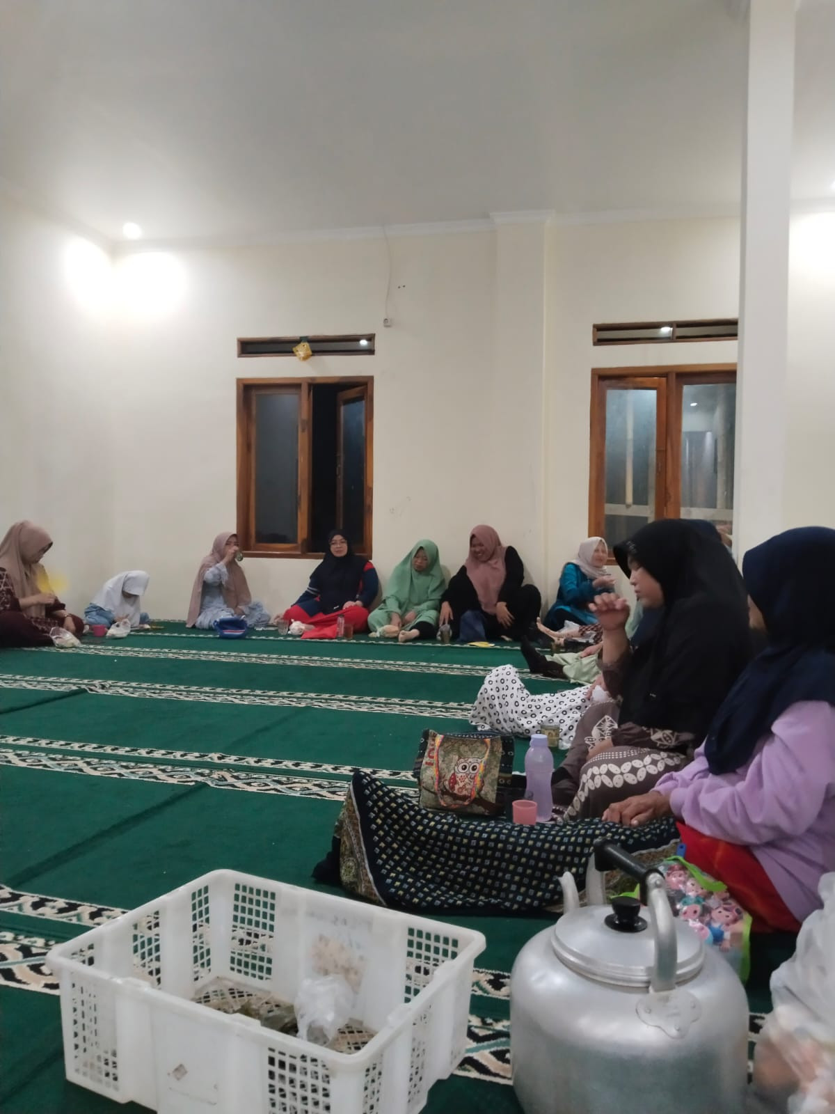 Pengajian Rutin Malam Senin di Masjid Al-Ihwan Pananjung RW 07