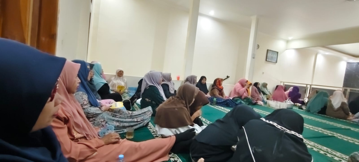KEGIATAN PENGAJIAN RUTIN SETIAP MALAM SENIN