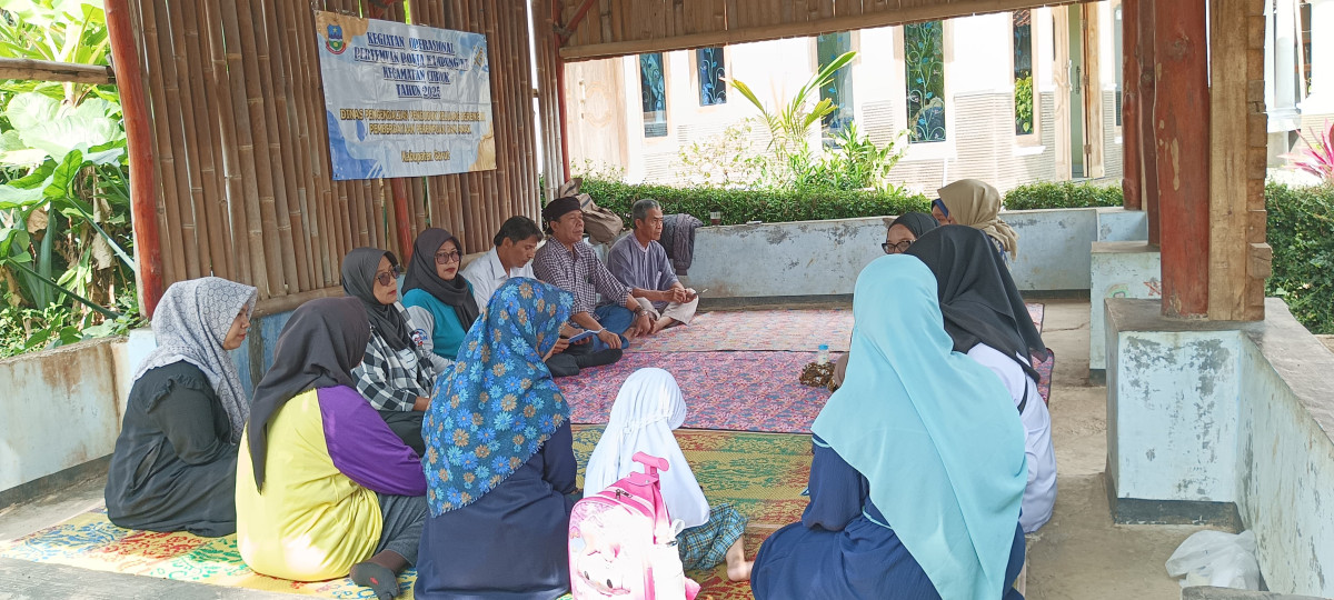 Pertemuan  anggota poktan BKB