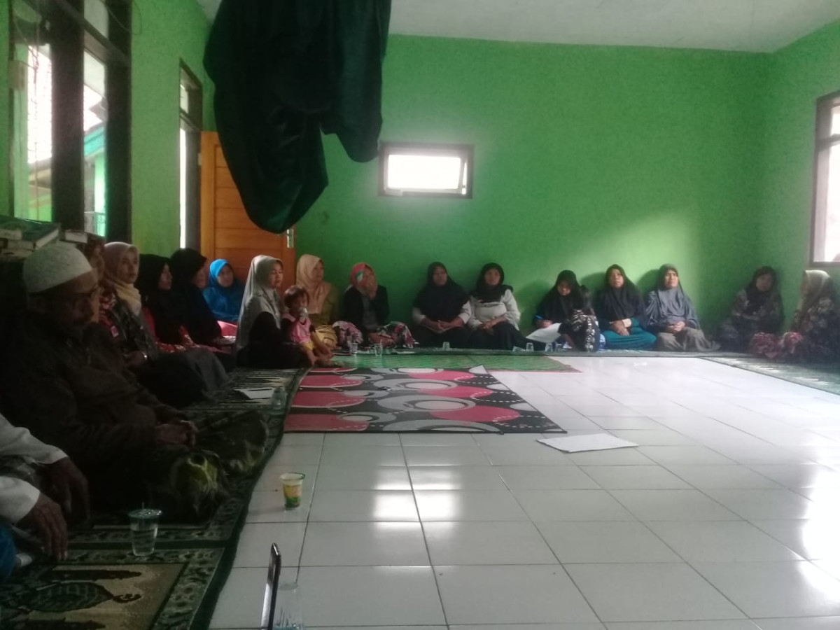 Mei, Sosialisasi menjaga keamanan lingkungan di Kp.Pasantren