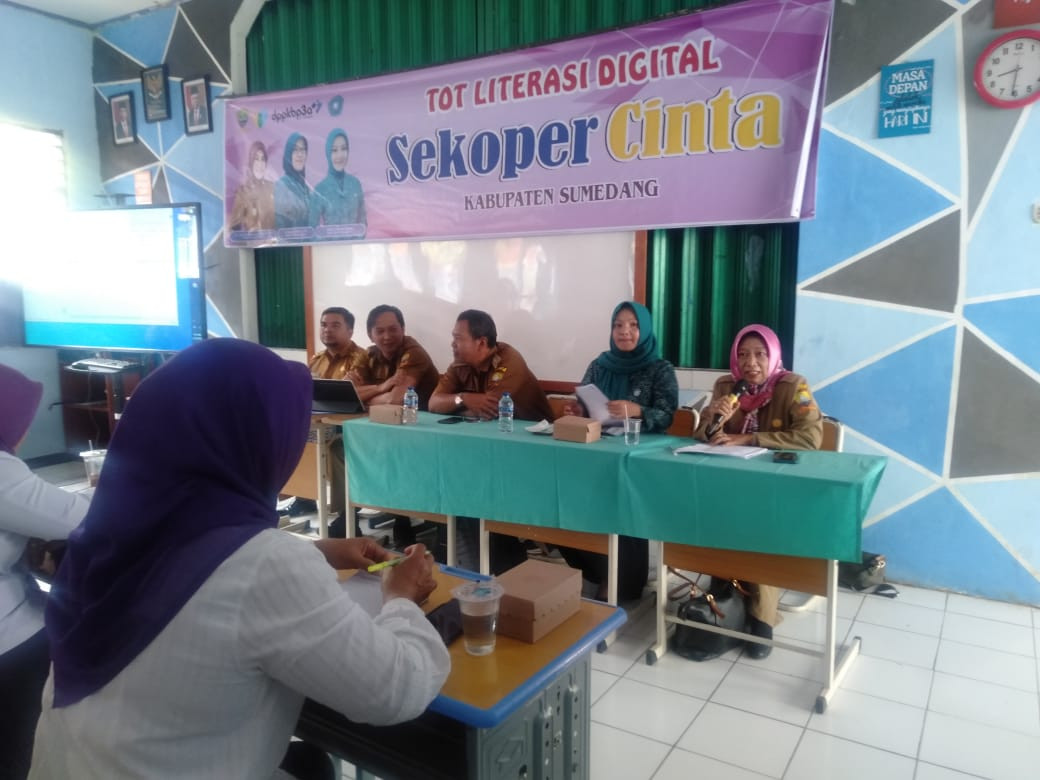 TOT Literasi Digital Sekoper Cinta