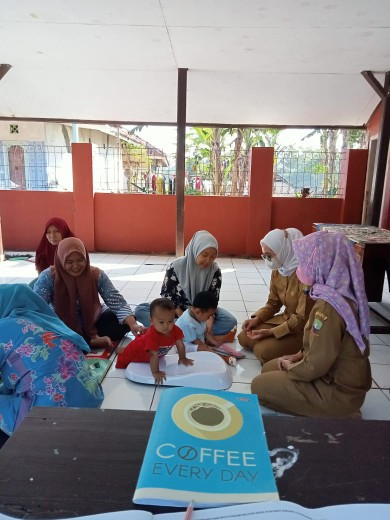 Pertemuan bina keluarga balita kampung KB samara cobek