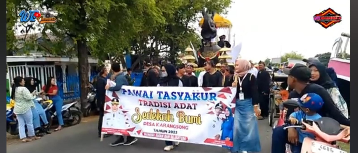 pawai sedekah bumi