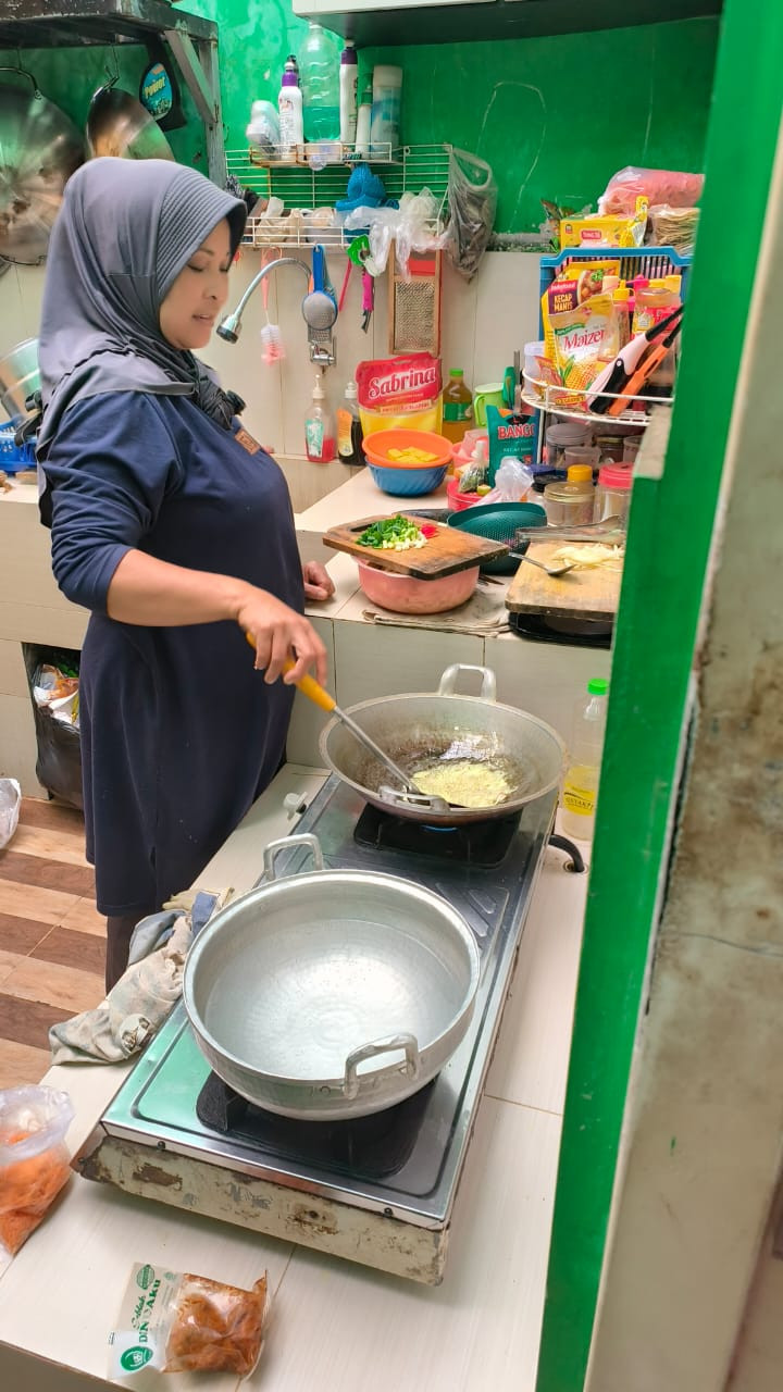 Pembuatan MP-ASI untuk Bayi/balita Stunting Dan Bumil KEK