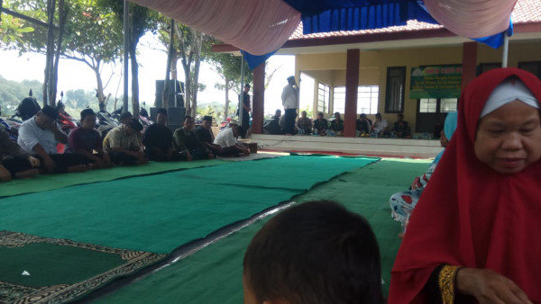 pelaksanaan selametan peresmian Makam wilayah