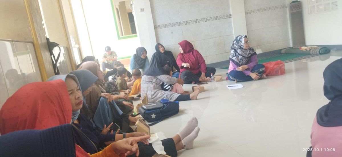 Penyuluhan KB dan pemberian KB gratis