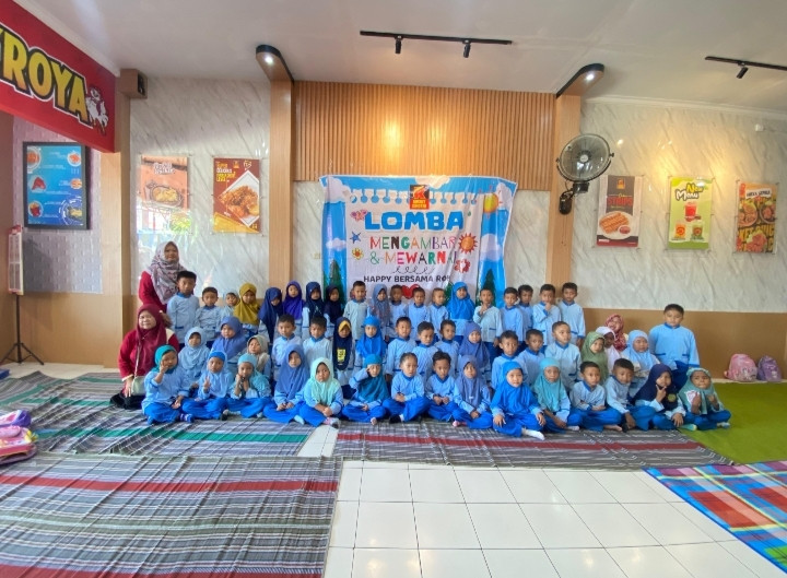 Lomba mewarnai