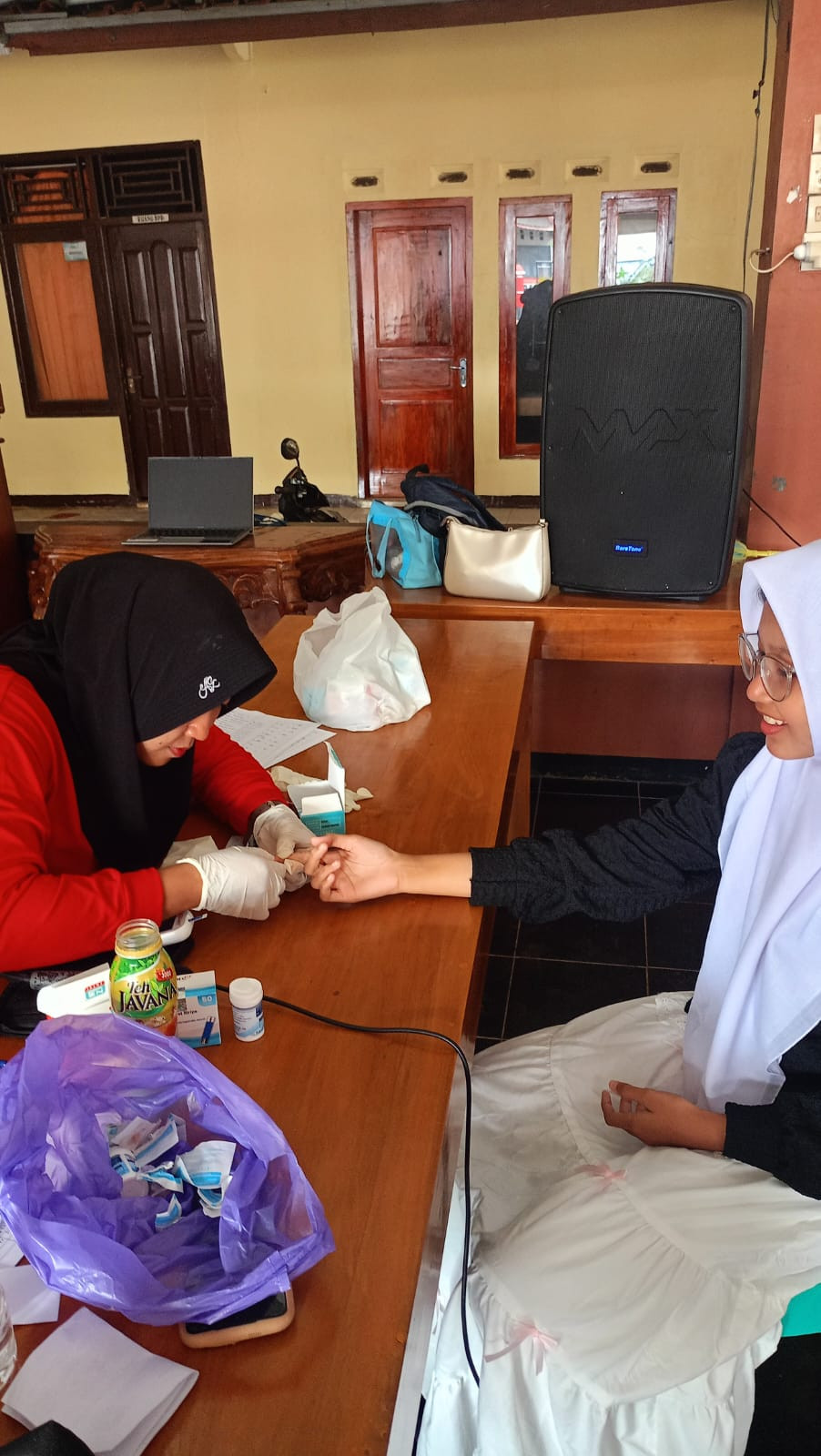 Pengecekan gula darah