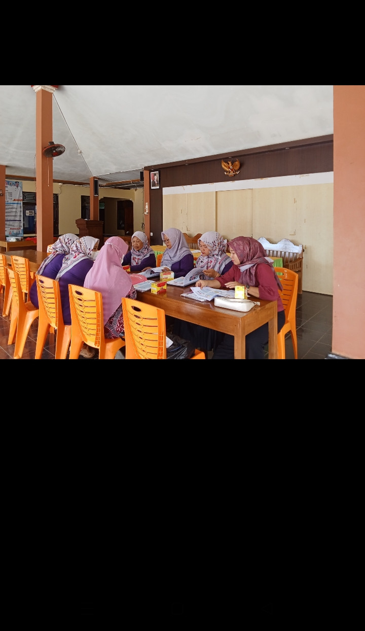 Pertemuan kader kesehatan