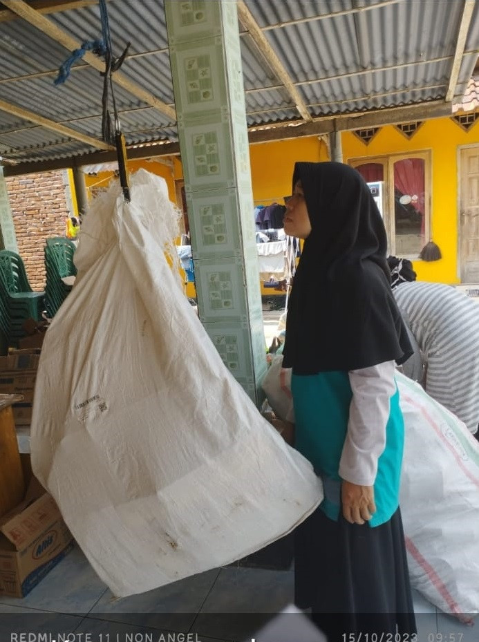 Kegiatan Penimbangan Bank Sampah