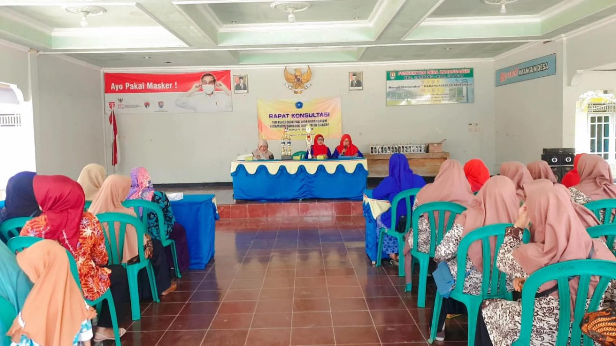 Rapat Konsultasi Tim Penggerak PKK Desa Karangasem