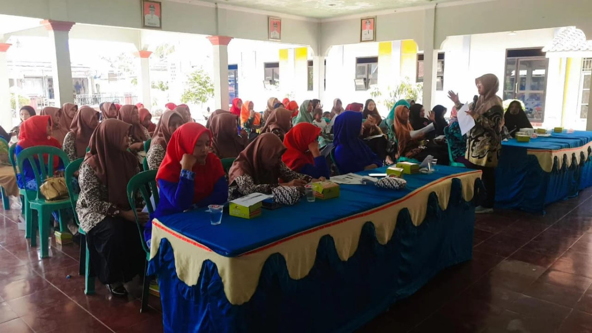 Rapat Konsultasi Tim Penggerak PKK Desa Karangasem