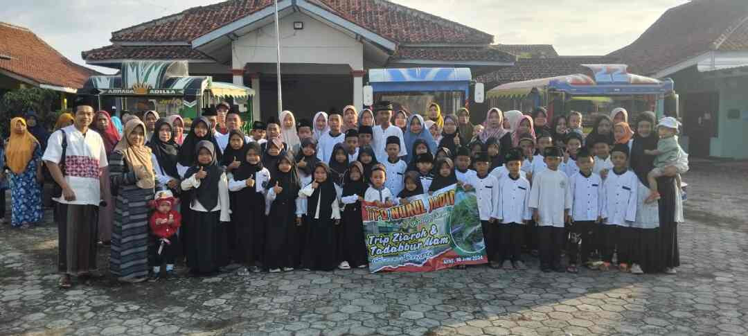 Ziaroh Dan Out Bond TPQ Nurul Jadid Desa Karangasem