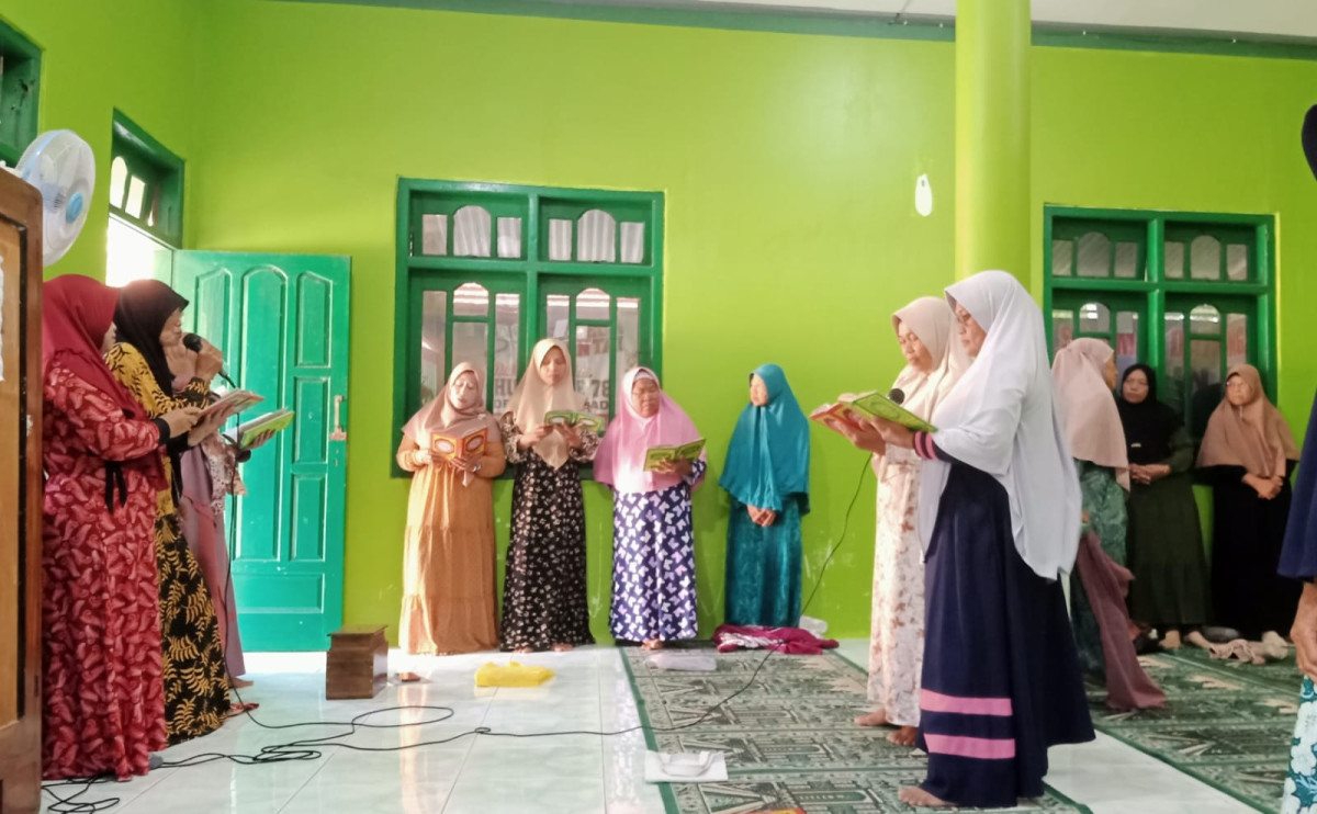 Pengajian muslimat setiap rabu