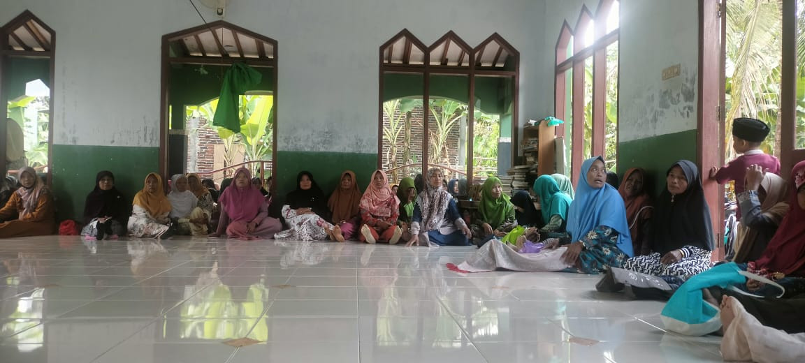 Pengajian muslimat dan fatayat setiap minggu pahing