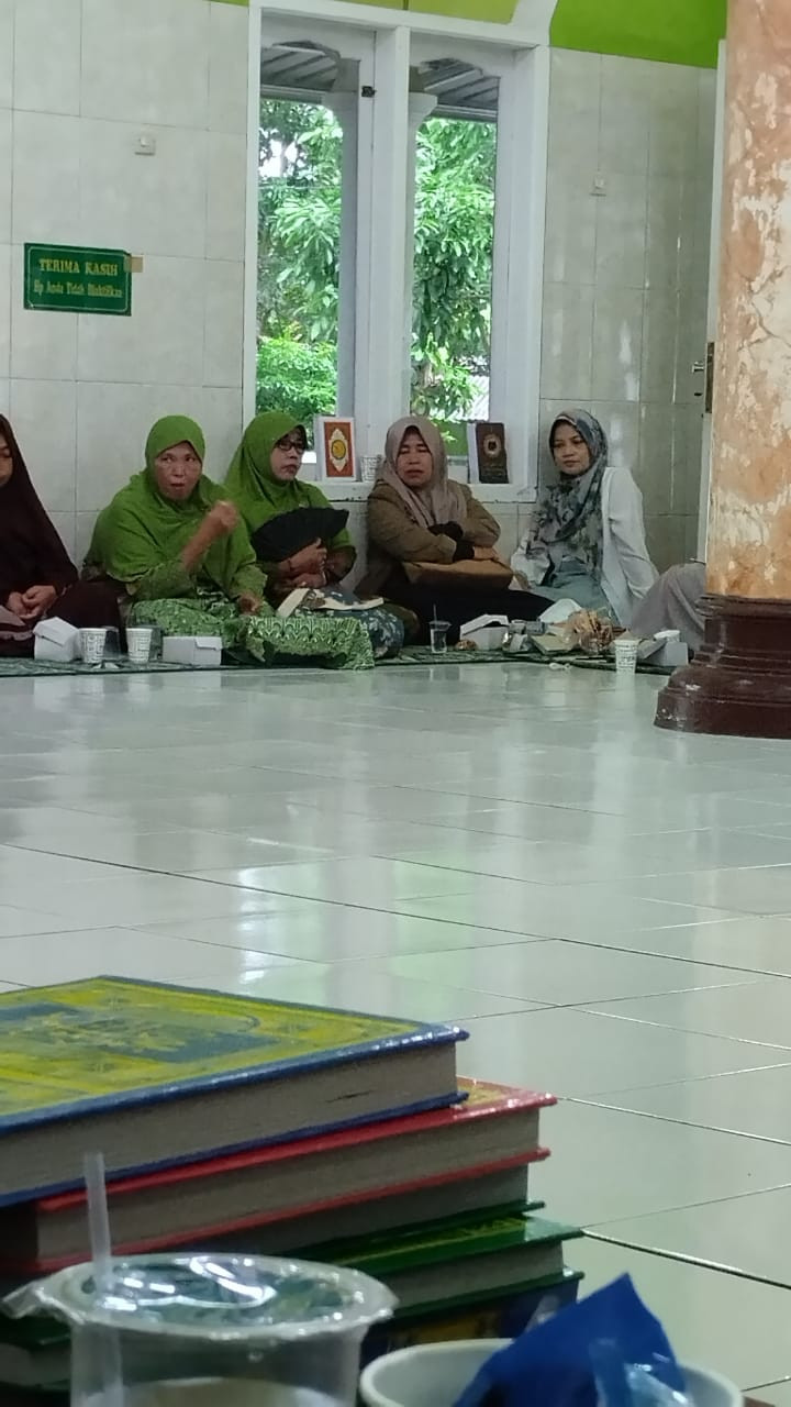 Ibu muslimat ranting patimuan