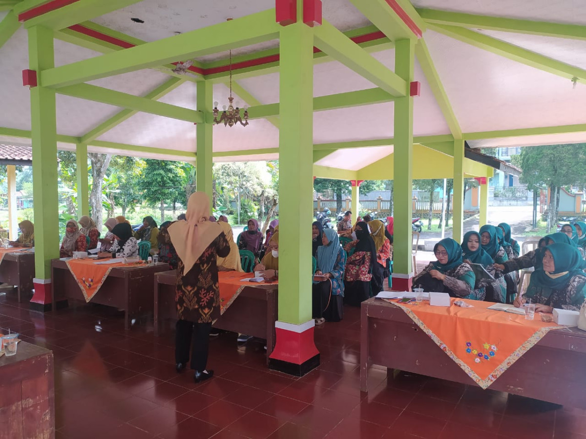 Pembinaan 8 Fungsi Keluarga