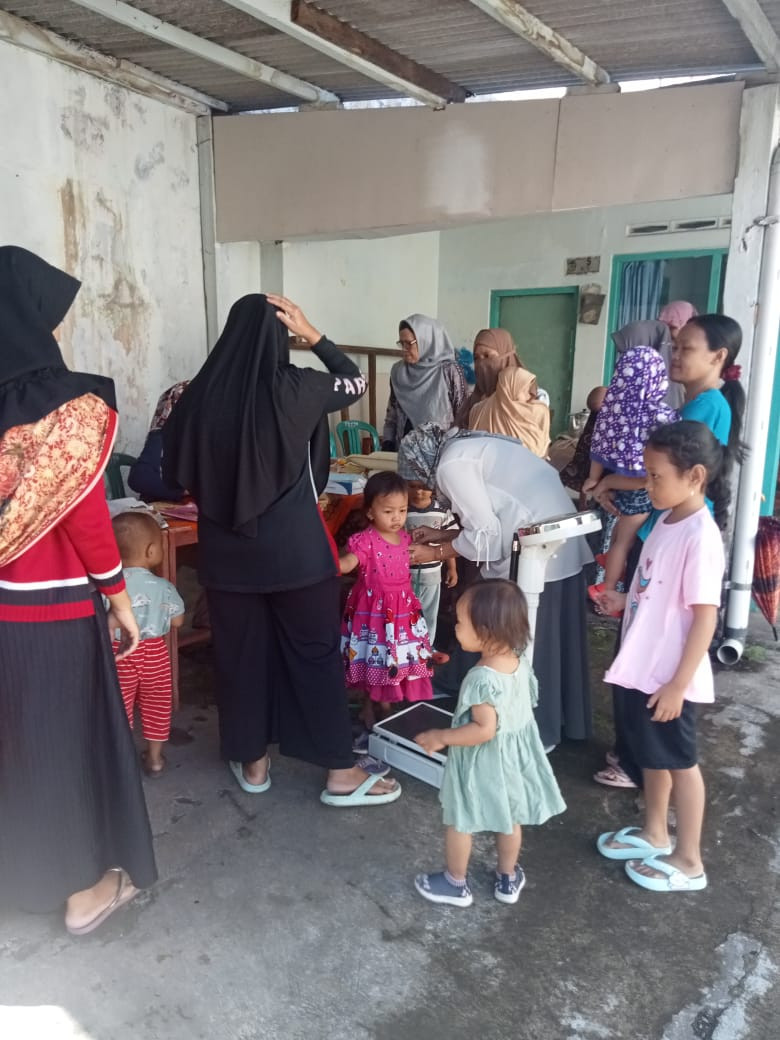 Kegiatan Posyandu Jahe RW05