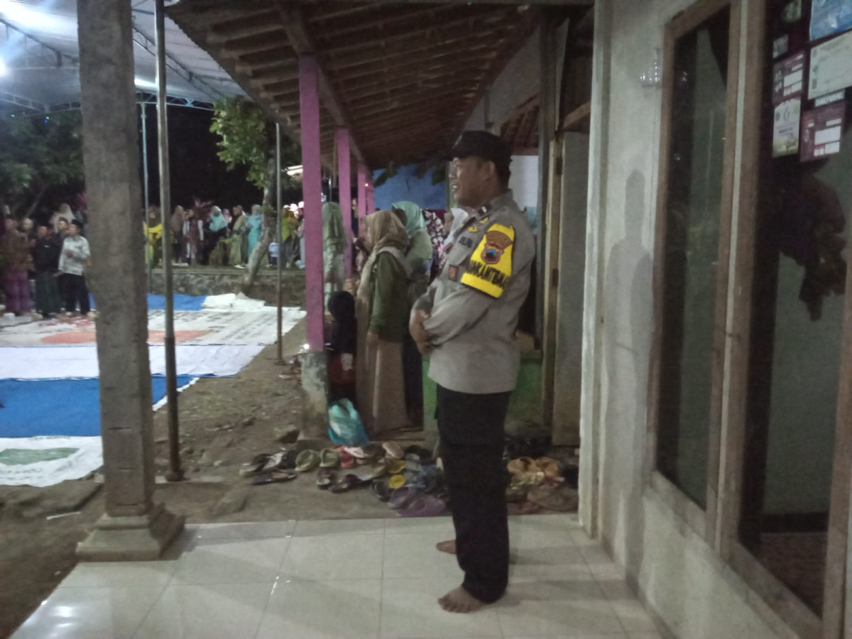 SELAPANAN MALAM AHAD KLIWON