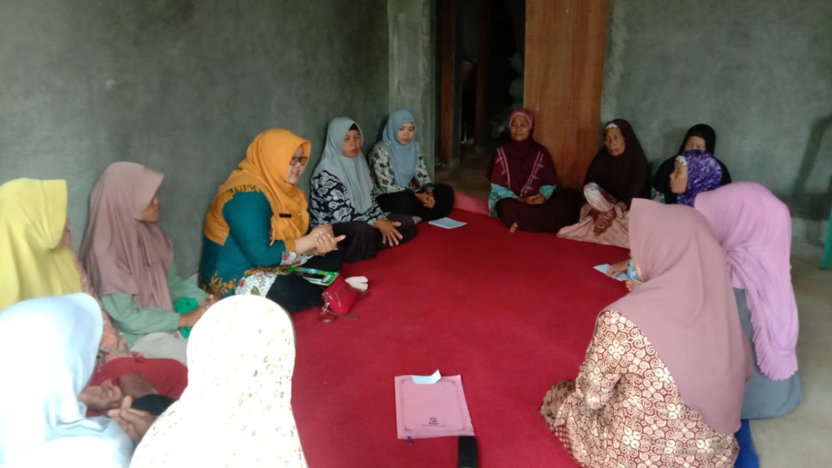 Bina Keluarga Lansia Desa Kabuaran