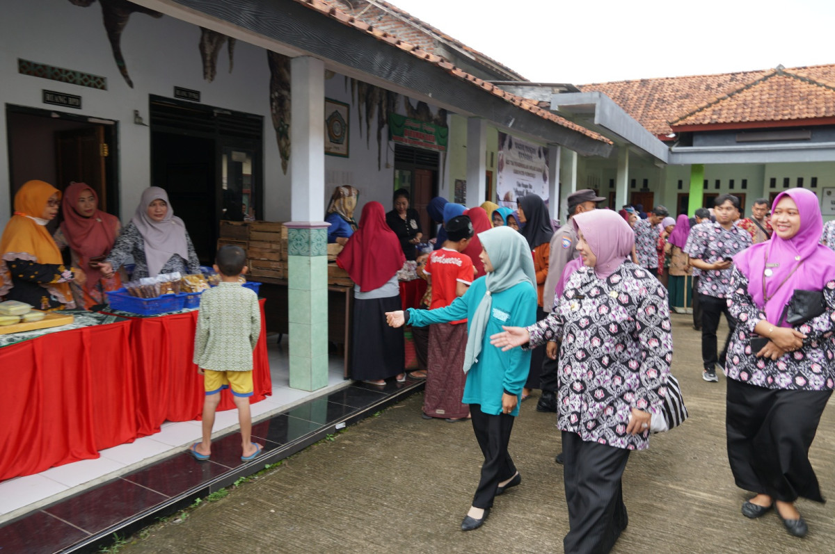 Kegiatan Pasar Murah