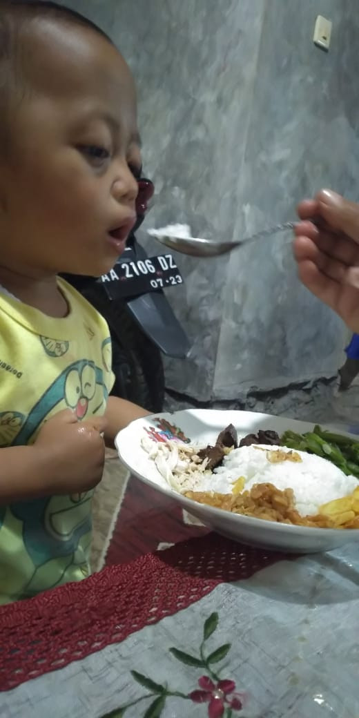 PEMBERIAN MAKANAN TAMBAHAN BADUTA TANJUNGANOM