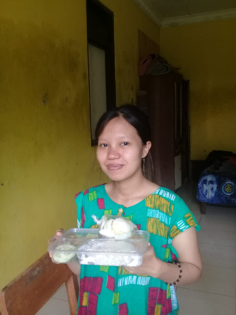 Pemberian tambahan asupan gizi bagi ibu hamil kurang energi kronis(KEK)