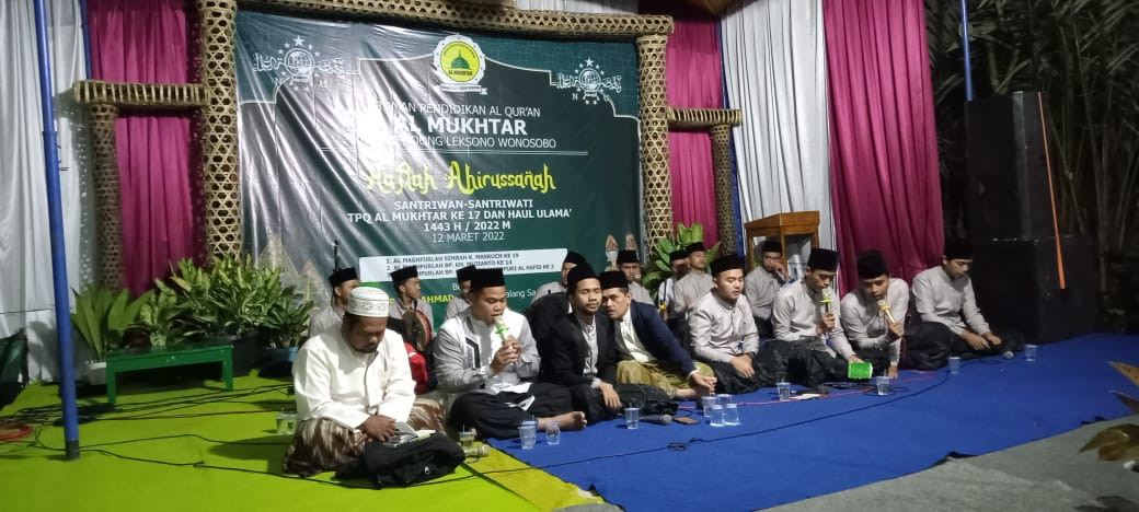 Ngalap Berkah Bareng Grup Maulid Simtud Duror