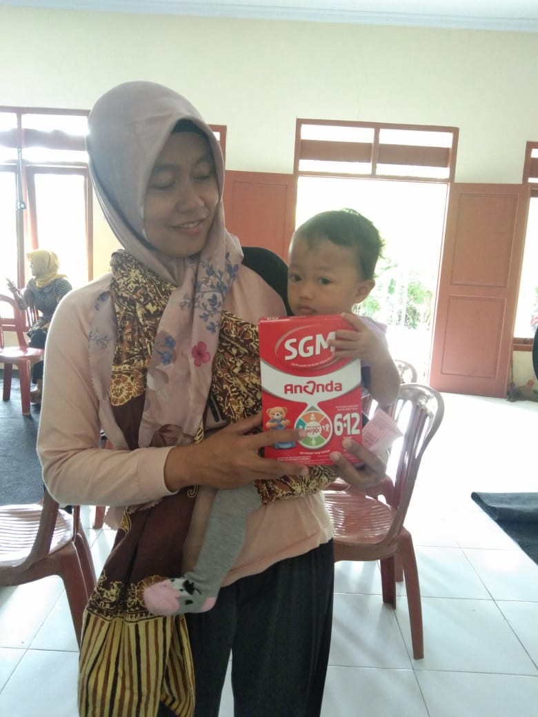 Pemberian PMT stunting